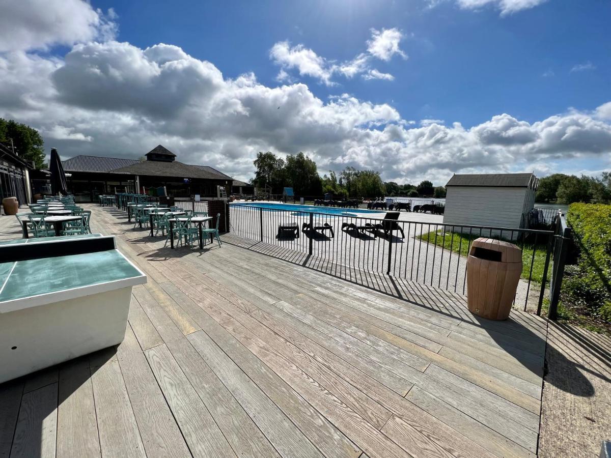 Cottontail Lodge - Hot Tub - Pet Friendly サウス・サーニー エクステリア 写真